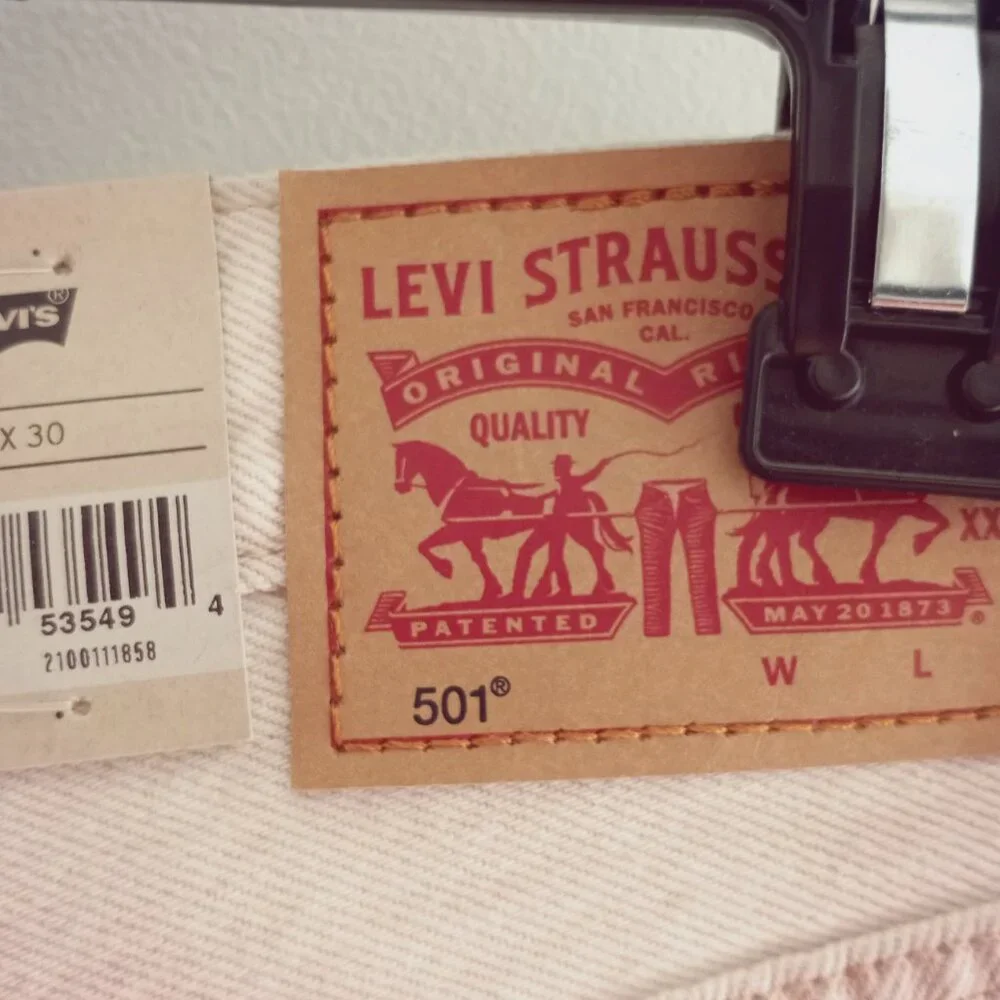 'Levi's' 501 Natural Jean Size 30 X 30 NWT Button - Picture 4 of 13